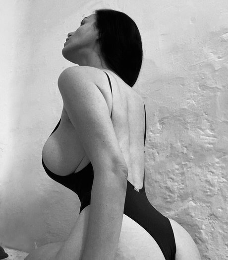 18 asian onlyfans pretty archive