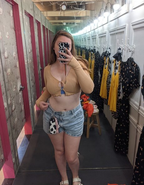 Eightbitbailey beautiful actress pictures