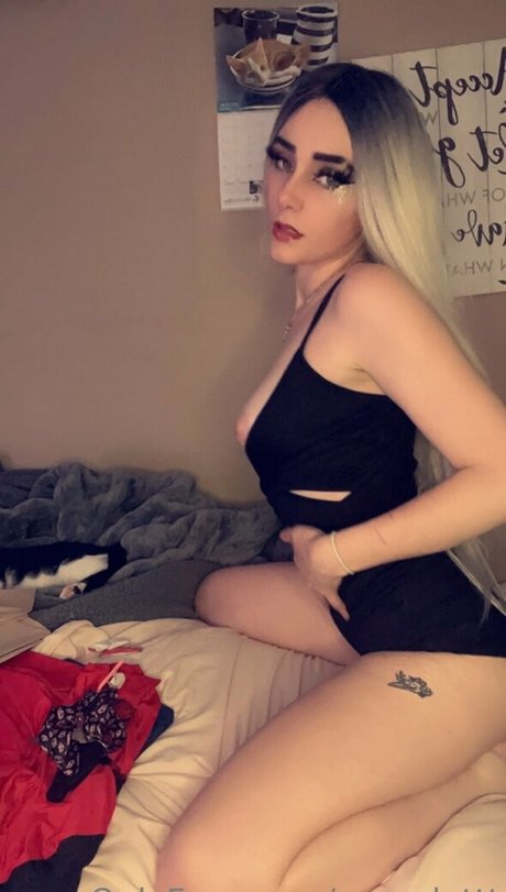 Peepdattt exclusive model pictures