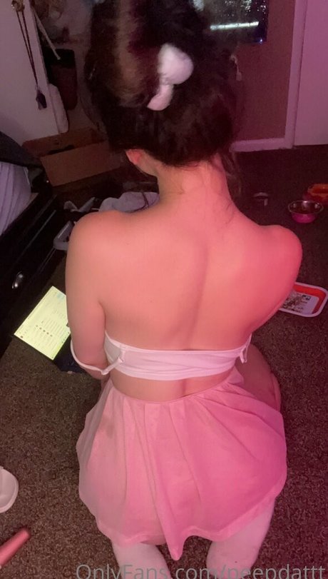 Peepdattt star naked pics