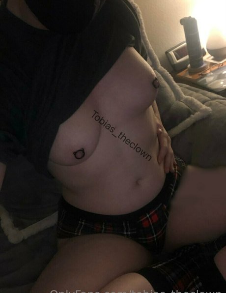 tobias theclown pornstar exclusive image