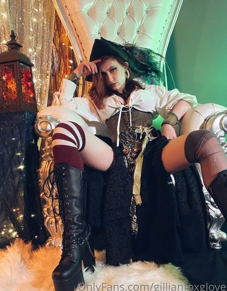 gillianfoxglove star nudes photo