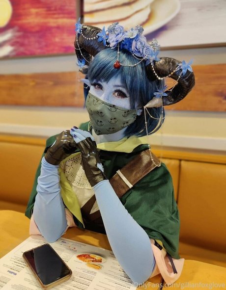 busty petite onlyfans exclusive photo