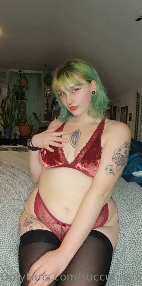 succubusticslut sexy model images