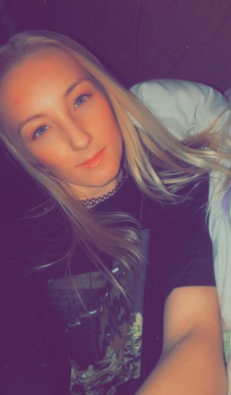 brittneysoles exclusive actress photos