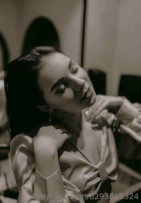 black teen onlyfans beautiful nude pics