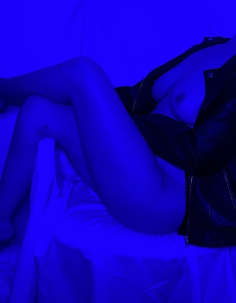 babyaliaaxo nudes star pictures