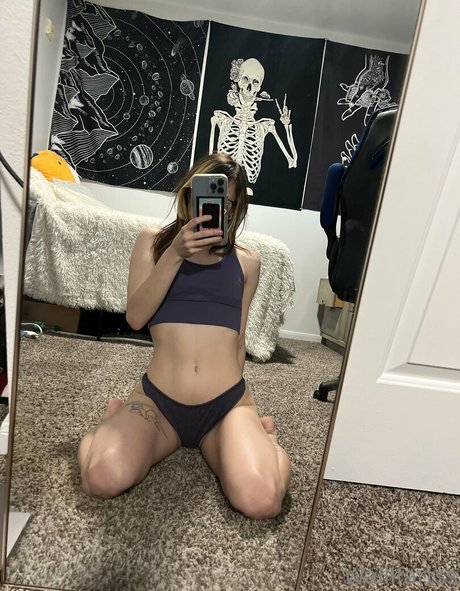 Wallfartss model sex image