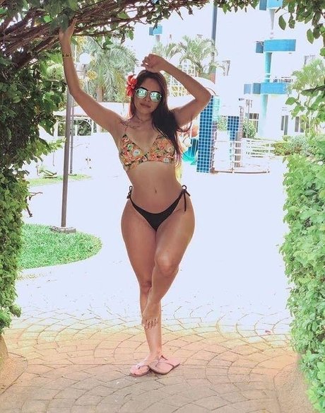 sucking tits onlyfans best photos