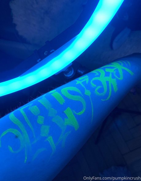 pumpkincrush nude pornstar img