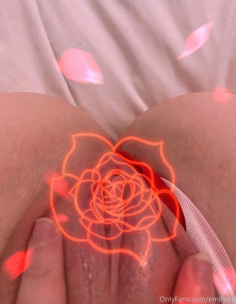 emilyvip high quality star pics