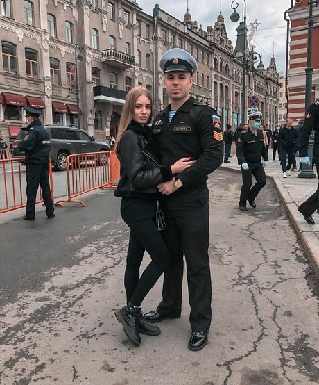 _k kisssa star free images