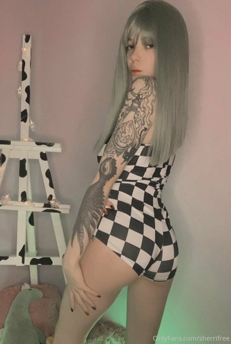 sherrifree pretty star photo