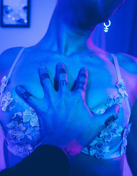 hairy armpits onlyfans free nude pictures