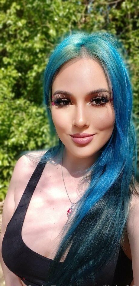 lirio93 high quality model pics