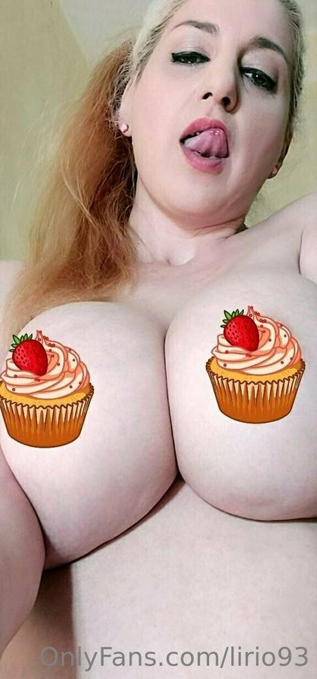 lirio93 pornstar nudes images