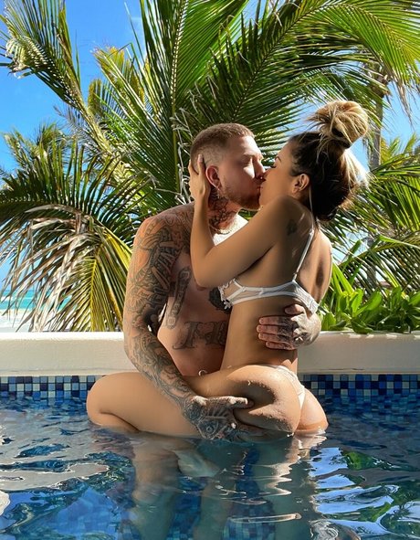 alexandkellz pornstar naked pics