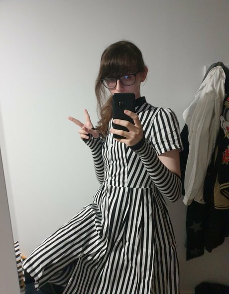 Beccasaur64 pretty actress pictures