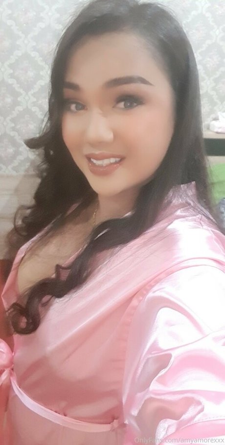 amyamorevip model top images