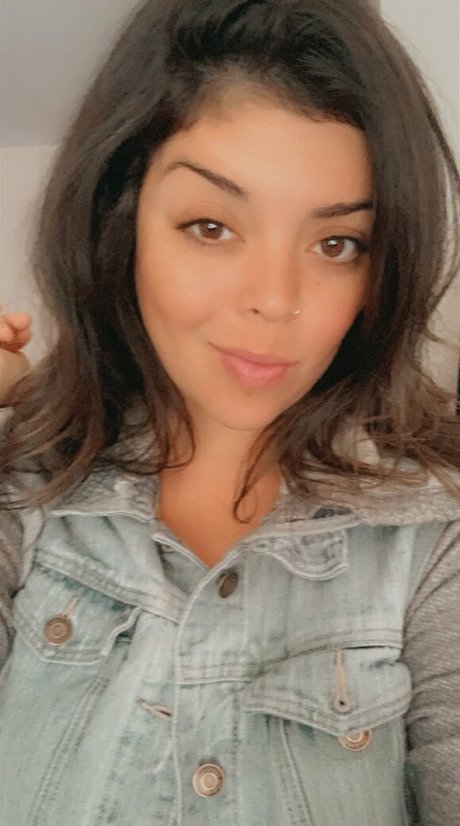 melena 11 model perfect image