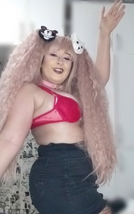 SassNessie pornstar exclusive archive