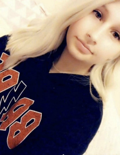 xoxbuttonsbabee adult actress pics