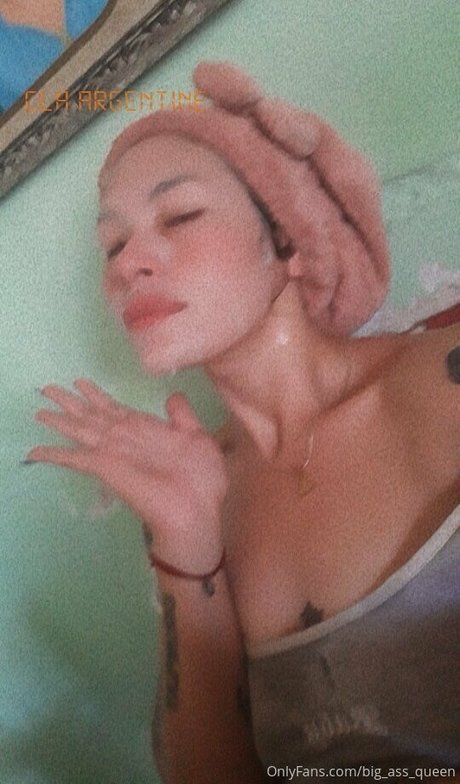 big ass queen model pretty images