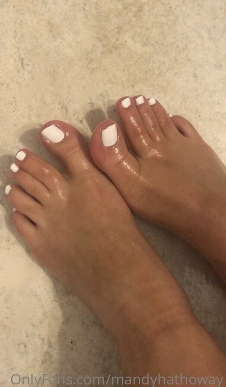 mandyhathoway sexy model images