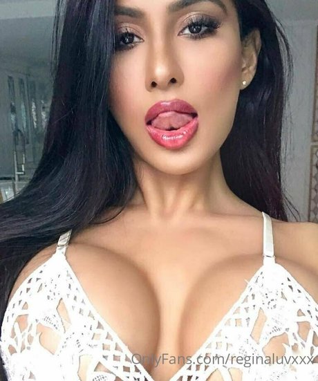 Reginaluvxxx pretty actress pictures
