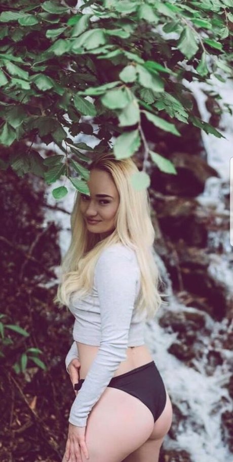 Zanet Breski model pornographic archive