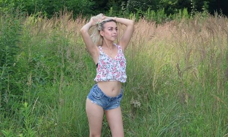 Zanet Breski porn actress gallery