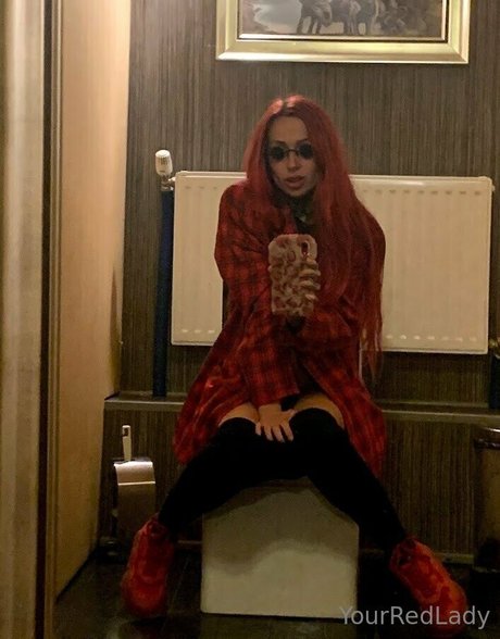 yourredlady model best photos