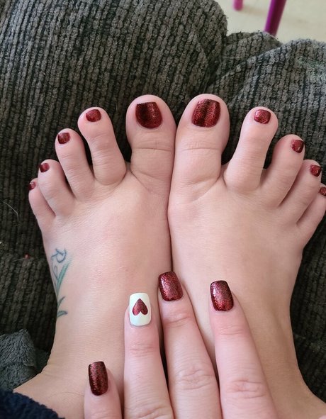 famous ladyboy onlyfans free naked pictures