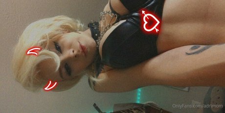 adrimom model pornographic photos