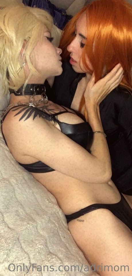 adrimom model sexy pictures