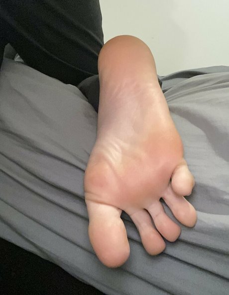 sfetishh naked star pic