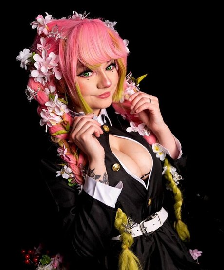 Gaby Cosplay hd model picture