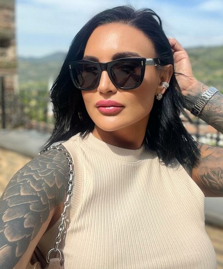 blonde muscle onlyfans hot pictures