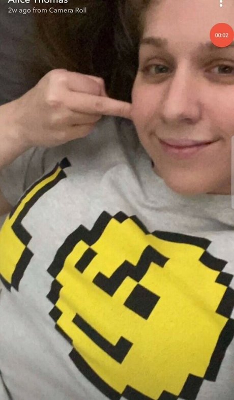 Alice Thomas sexy actress images