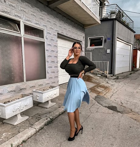 scandal onlyfans beautiful naked photo