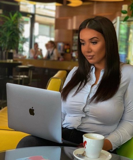 ssbbw onlyfans sexy naked gallery