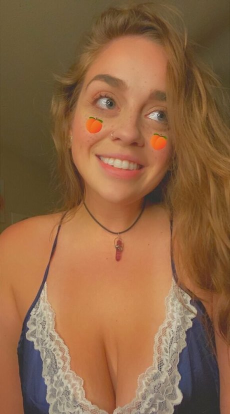 Candicoatedsarcasm model pretty galleries