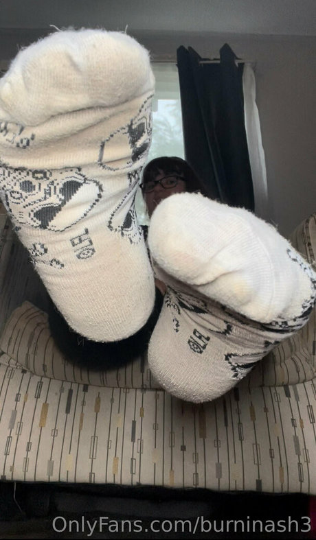 burninash3 naked actress pics