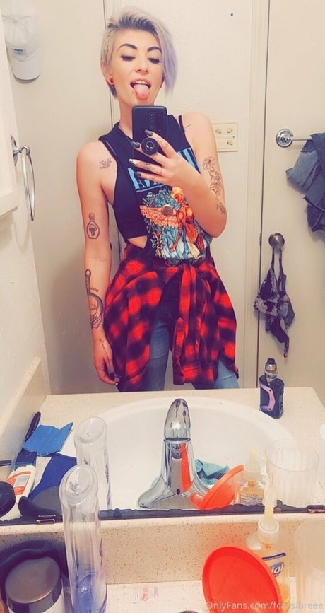 small pussy onlyfans hot photo