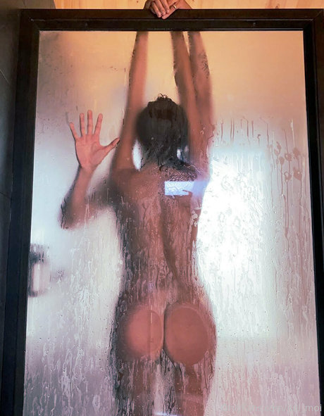 juli moi xxx actress galleries