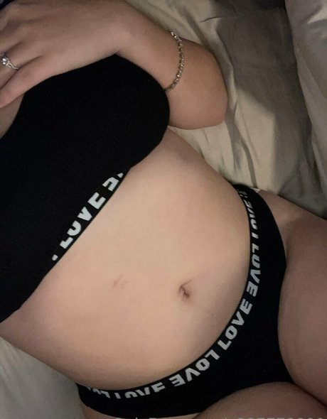 dylinnis exclusive pornstar gallery