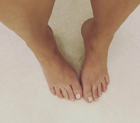 spicygingercheeks2 model adult picture