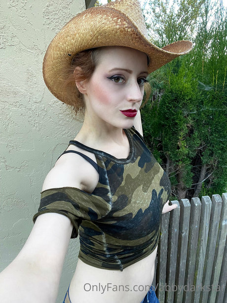 Abby Dark star freie pornostar fotos