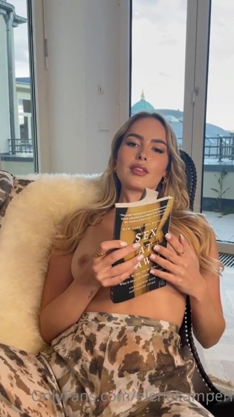 Elena Kamperi hübsche heiße galerien