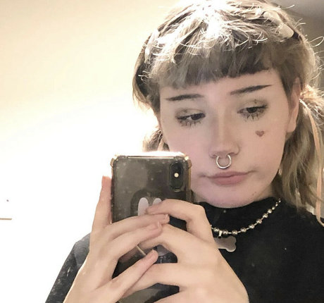 Tinyfawnn nackt pornostar bilder